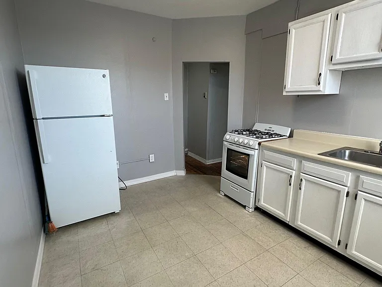 1148 Jackson St #2 — Photo 4