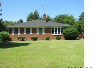 960 Joshua Mewborn Rd, Snow Hill, NC 28580