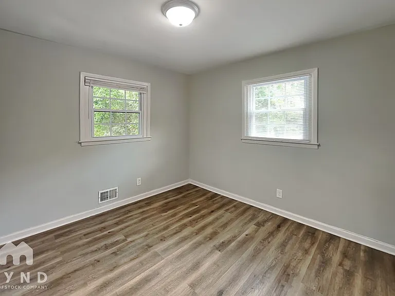 4537 Puckett St — Photo 17