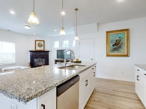 3008 Bouchard Ct, Columbia, TN 38401