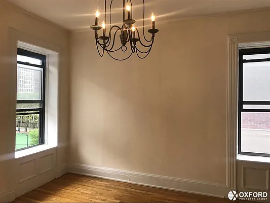 Rented by Oxford Property Group | media 71