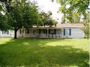 1041 Buford Rd, Utica, KY 42376