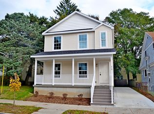 518 Fuller Ave SE, Grand Rapids, MI 49506