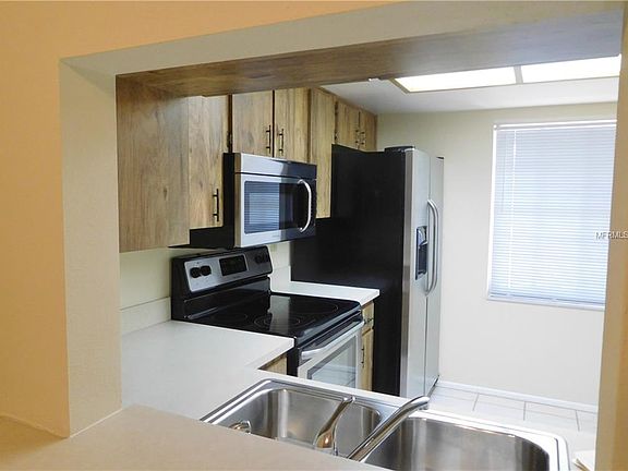 5th image of 2460 Northside Dr APT 1103