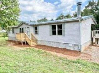 282 Deer Ridge Dr, Taylorsville, NC 28681