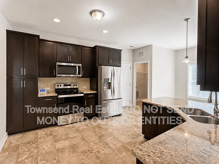 2513 Owlands Ct — Photo 7