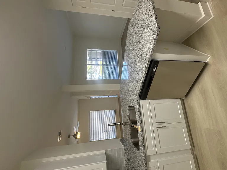 Wesley St. James Apartments at Sandy Springs — Photo 100
