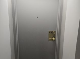 145 Hillcrest Ave #2316, Mississauga, ON L5B 3Z1