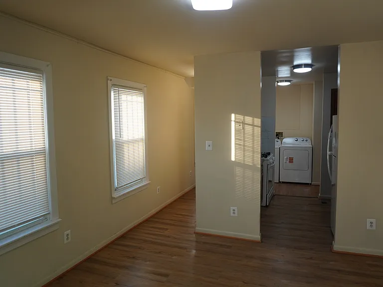 217 Center St — Photo 11