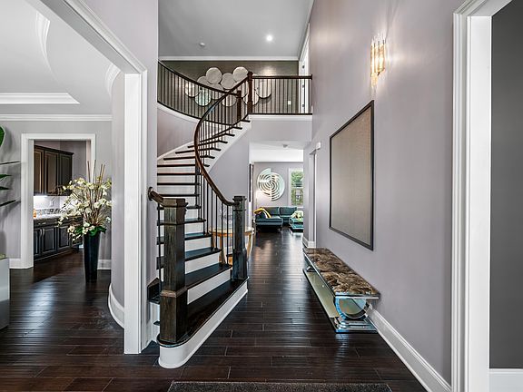 4th image of 2817 Flora Oaks Way