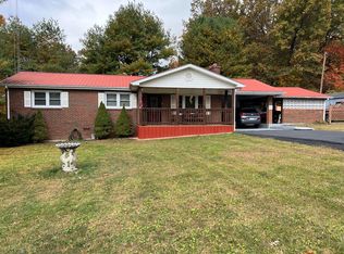 969 Unity Church Rd, Jamestown, TN 38556