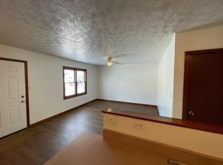 209 Robb St #B, Jackson Center, OH 45334