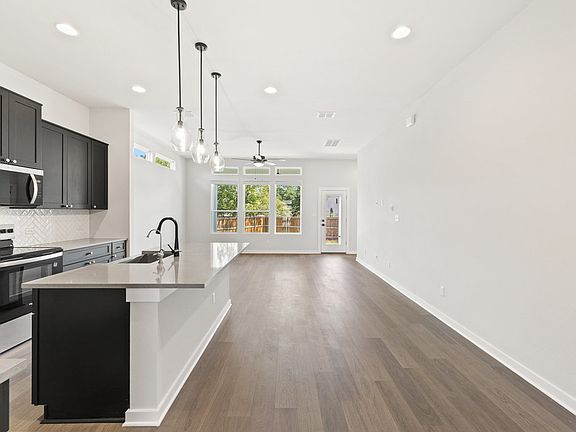 7th image of this home