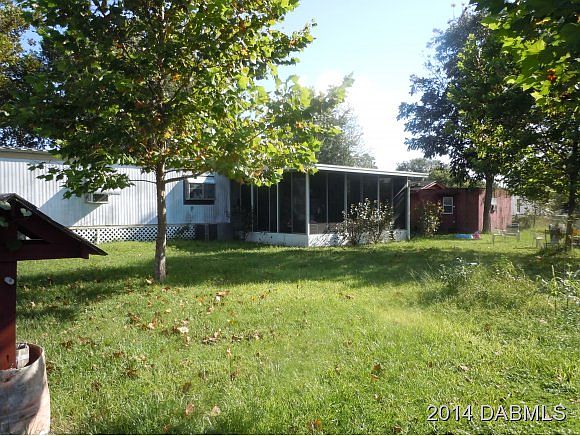 1st image of 42040 Beech Ave