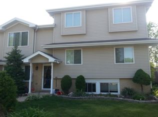 7442 S Thomas Ave, Bridgeview, IL 60455