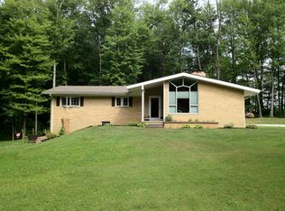 11945 Lair Rd NE, Alliance, OH 44601