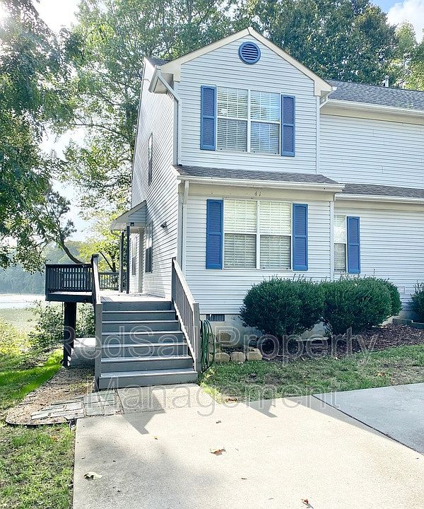 1st image of 41 Creekstone Dr