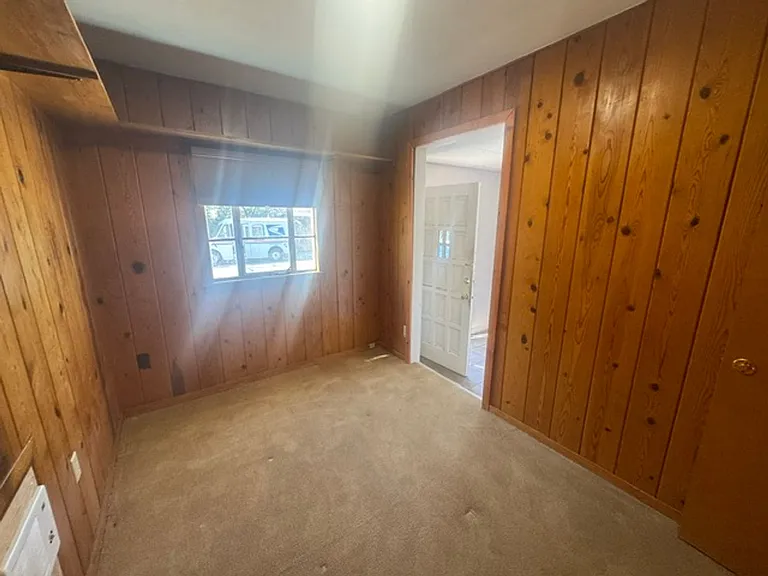 603 Dartmouth Dr NE — Photo 5