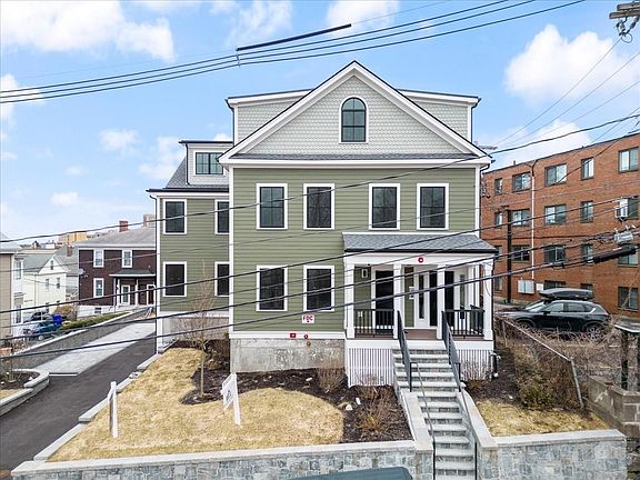 2nd image of 30 Dighton St #1