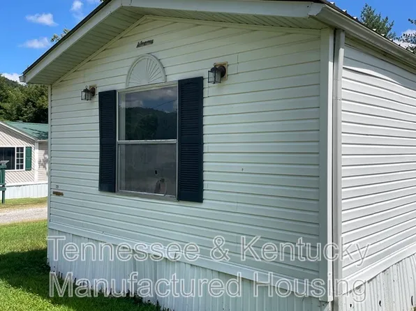 225 Hillsdale Estates Ln, Dixon Springs, TN 37057