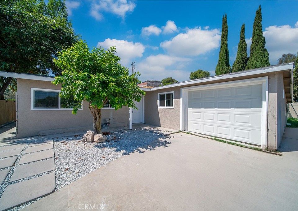 1st image of 233 Zenith Ave
