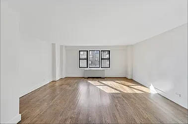 Rented by Manhattan Realty Group