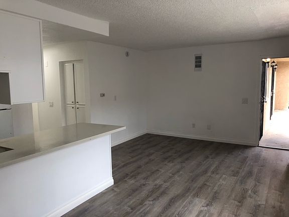 3rd image of 3843 Cherokee Ave APT 1