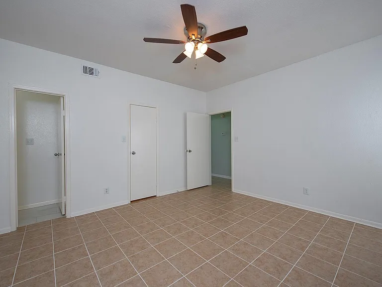 18809 Egret Bay Blvd #127 — Photo 30