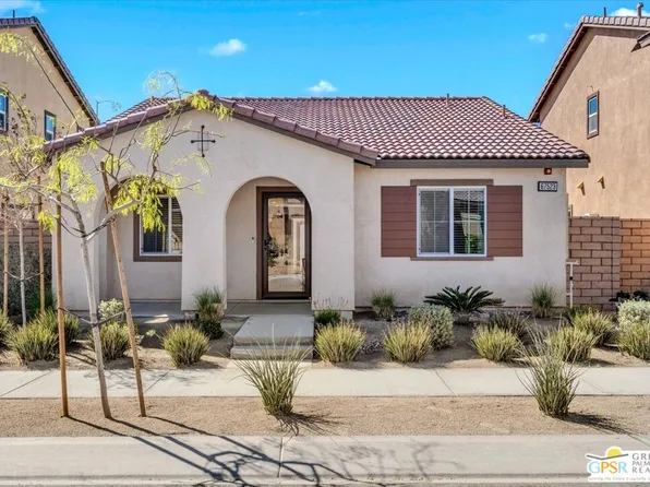 67523 Rio Plata Rd, Cathedral City, CA 92234