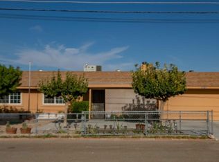 15573 Burwood Rd, Victorville, CA 92394