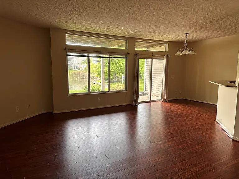 5667 Dockside Dr — Photo 5