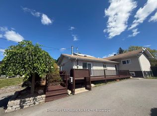 317 Sidney St, Quinte West, ON K8V 2V1