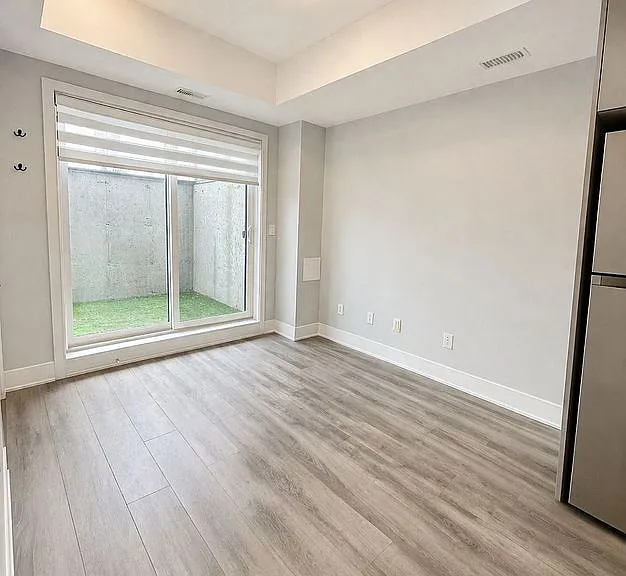 6065 McLeod Rd #110 — Photo 9