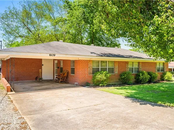 609 N Lee St, Marksville, LA 71351