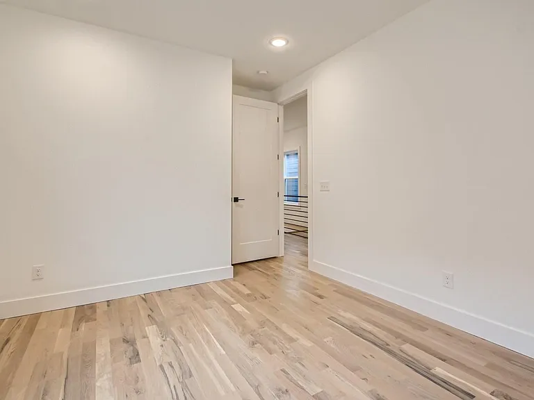 5005A Tennessee Ave — Photo 11
