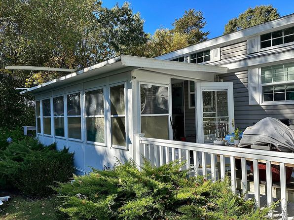 118 Dunns Corner Rd #269