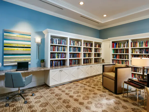 8551 Egret Lakes Lane, West Palm Beach, FL 33412