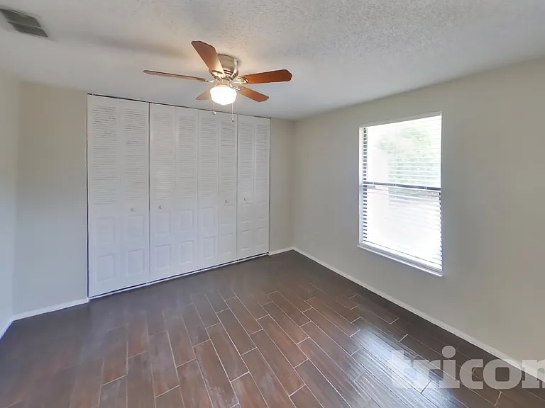 8102 Chickasaw Ln — Photo 11