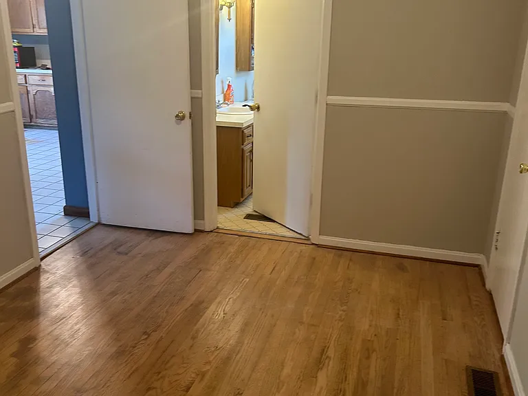 Bedroom 3/connected to bathroom and kitchen