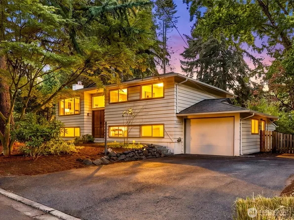 12231 95th Place NE, Kirkland, WA 98034