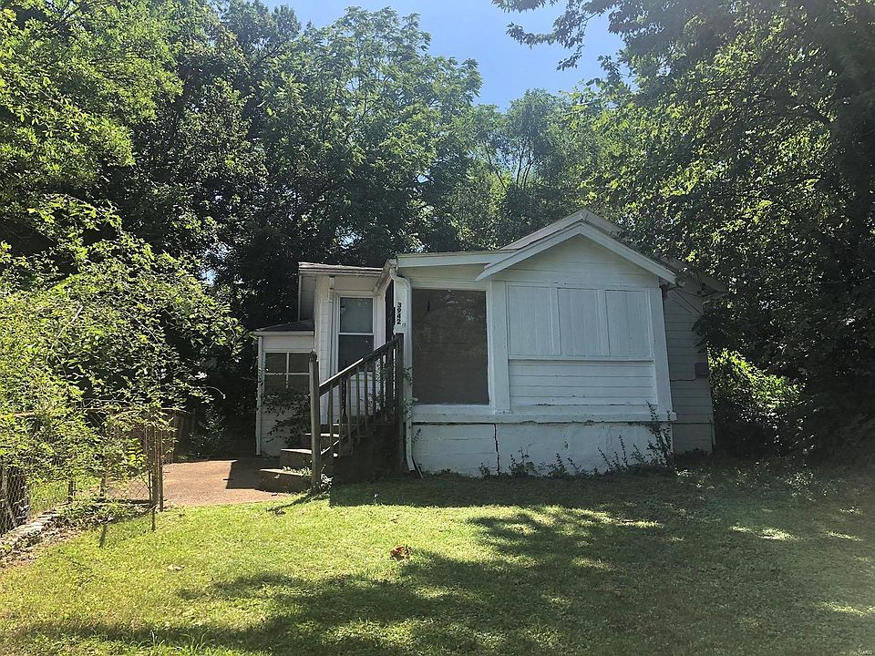 1st image of 3942 Shirley Dr