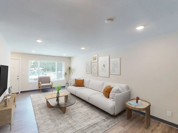 208 S. Hyland, 208 S Hyland Ave Unit 8, Ames, IA 50014