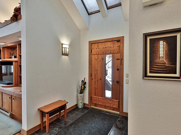 5th image of 726 East Ash Road