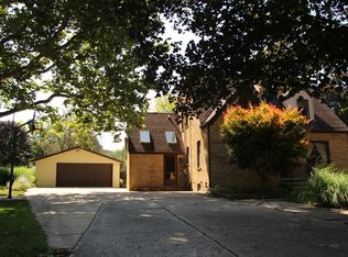 821 Willow St, Belvidere, IL 61008