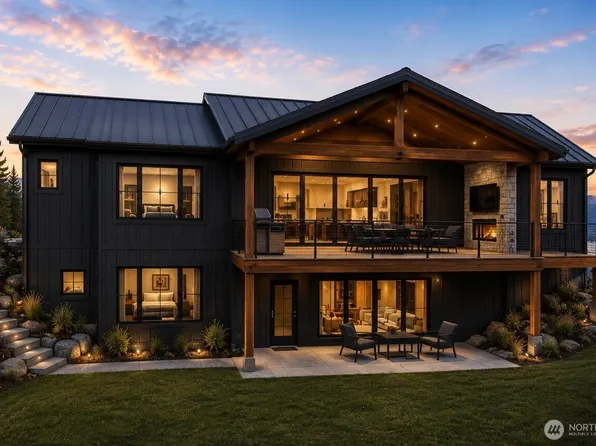 260 Apple Avenue, Chelan, WA 98816