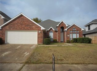 2117 Merritt Way, Arlington, TX 76018