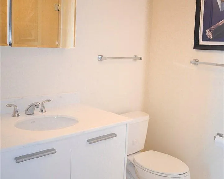 1060 Brickell Ave #1617 — Photo 10