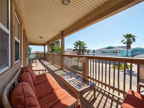 3rd image of 689 Morgan Cir