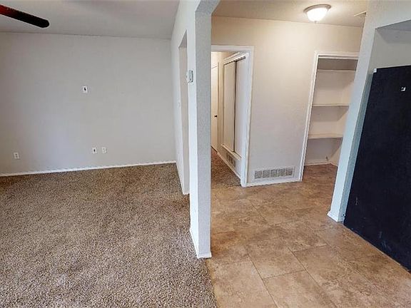 5th image of 503 E 7th St