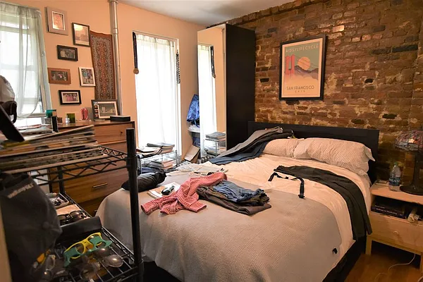 Rented by Bold New York | media 9